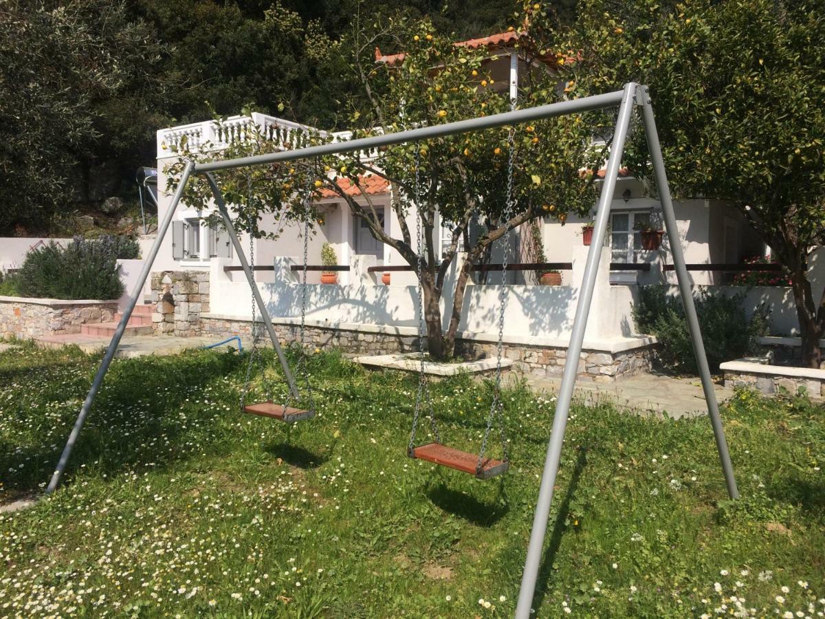 Villa Tillia Panormos  Exterior photo